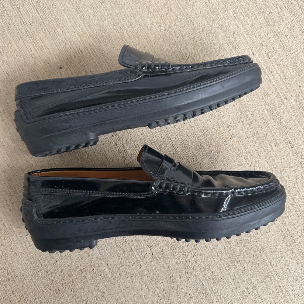 Tod’s Patent Leather Loafers Rubber Sole 7.5 - Picture 5 of 10